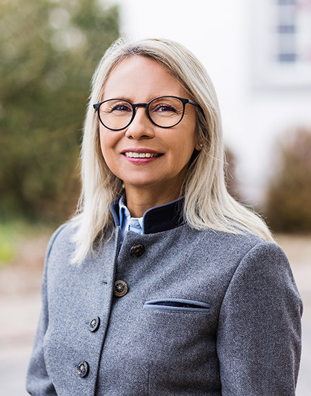 Neide Zimmermann, Gemeinderätin, Die Mitte Ehrendingen Neide Zimmermann, Gemeinderätin, Die Mitte Ehrendingen